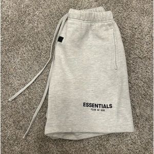 ESSENTIALS FOG MENS XS SWEATSHORTS